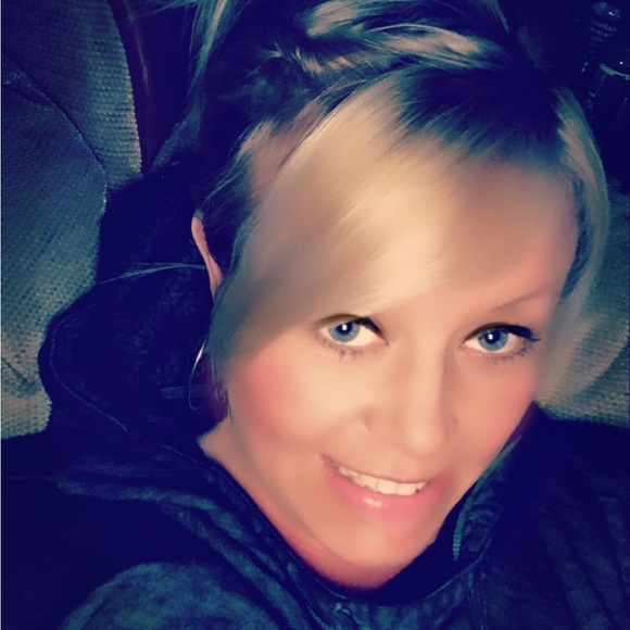 IM SELLING LIVE. 🚨💎🙏🛒🛍️🤑💵💰🪪💳❤️this to get notified when I go live! - Picture 2 of 11